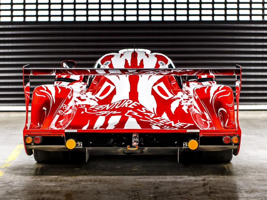  Toyota TS020 GT-One Race Version 1998 года  (фото 9 из 23)